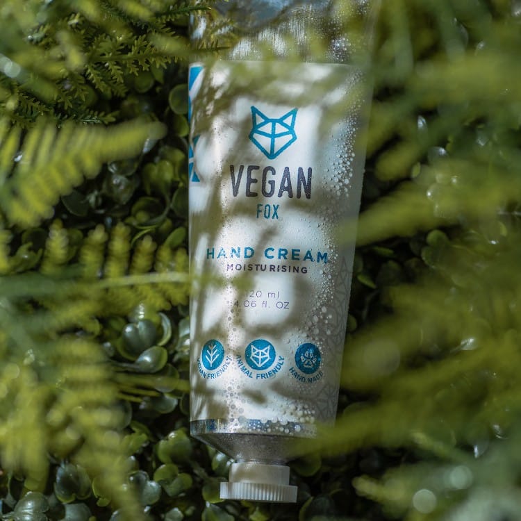 Vegan Fox – Kosteuttava käsivoide avokadoöljyllä, 120 ml Vegan Fox - Kosteuttava käsivoide avokadoöljyllä, 120 ml - Image 8