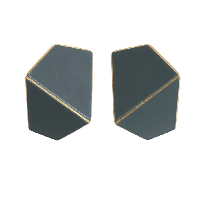 Lisa Kroeber - Taitetut leveät korvakorut